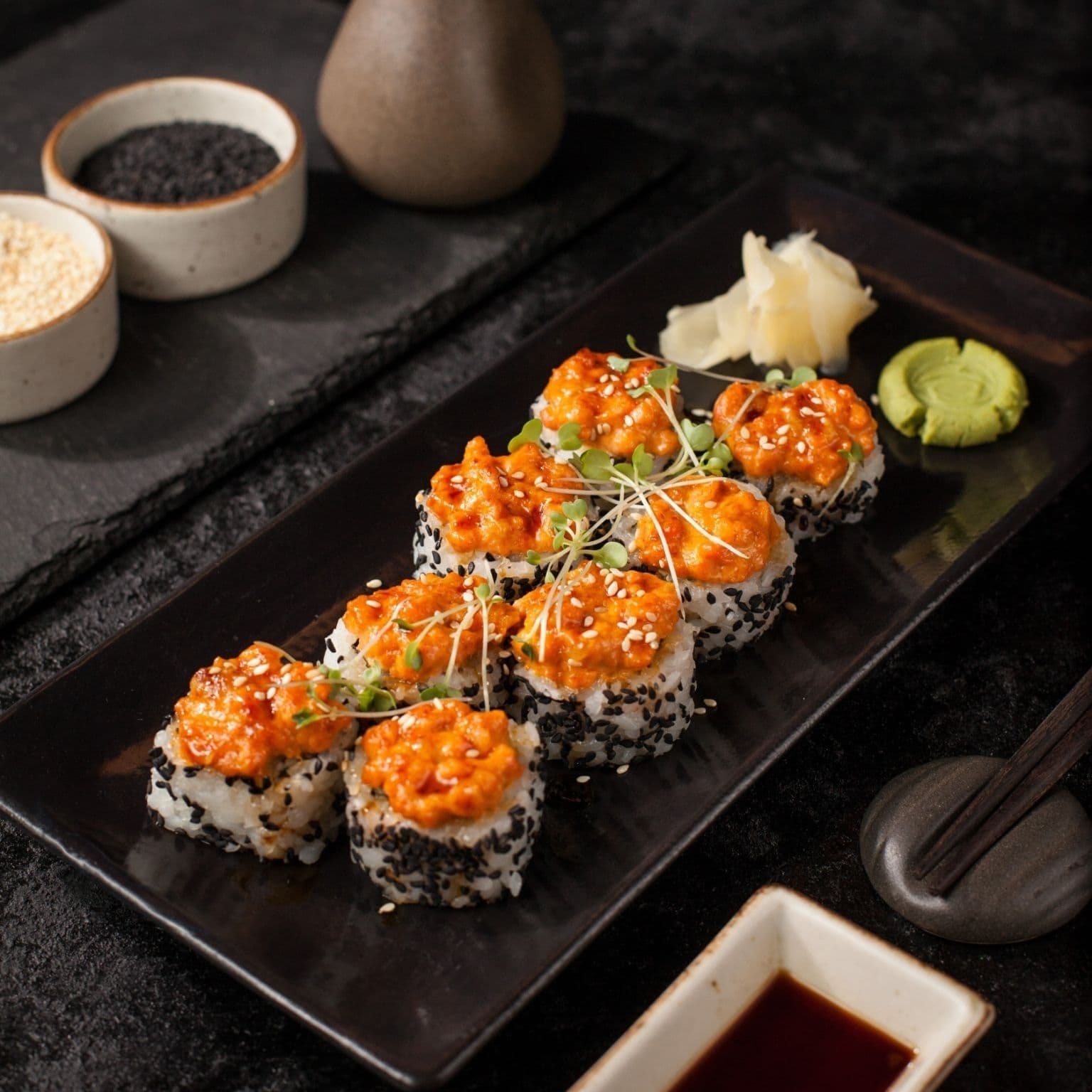 BAKED ROLL WITH SPICY SALMON